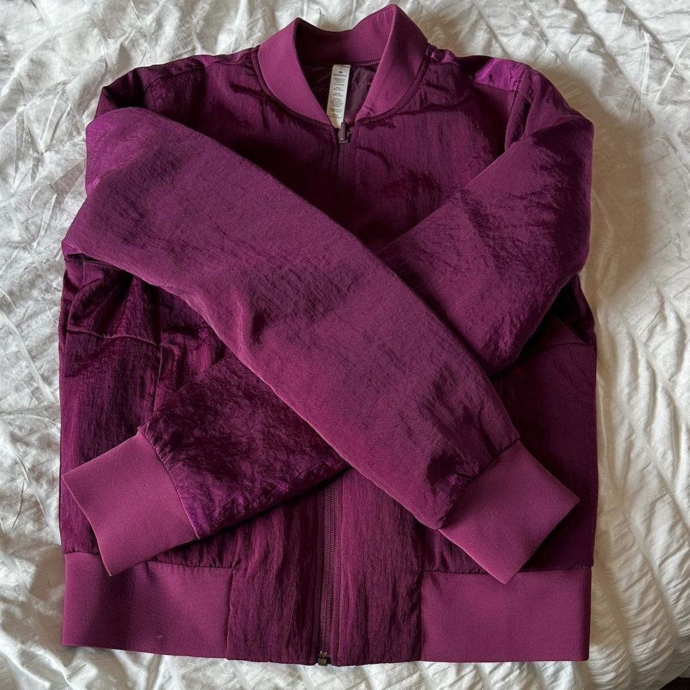 lululemon reversible bomber jacket size 6, never worn